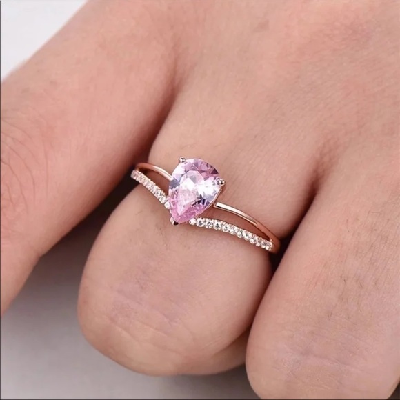 New Rose Gold Sapphire Pear Cut Women’s Ring - Picture 2 of 6